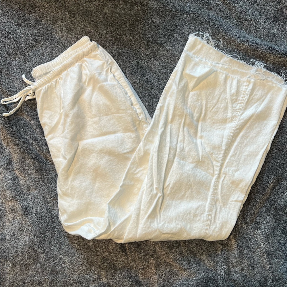 Cotton On White Elastic Waist Crop Pants